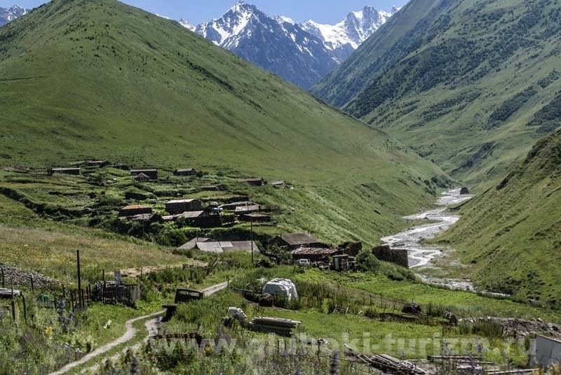 Дорогами горцев - фото
