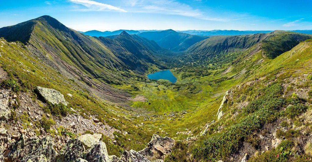 Кругобайкальская железная дорога и вершины Хамар-Дабана - фото