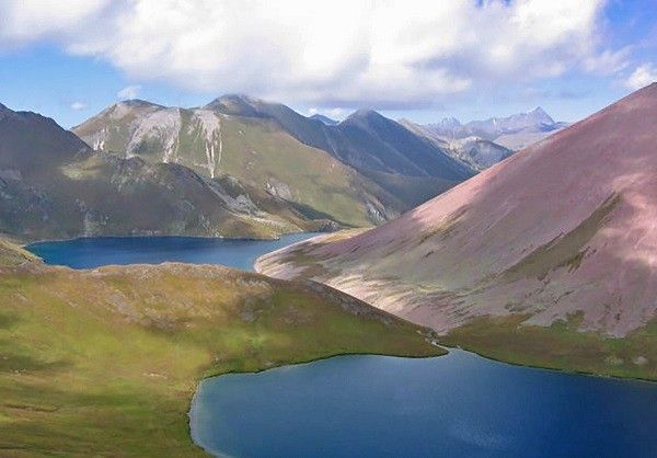 Горы и горцы - фото