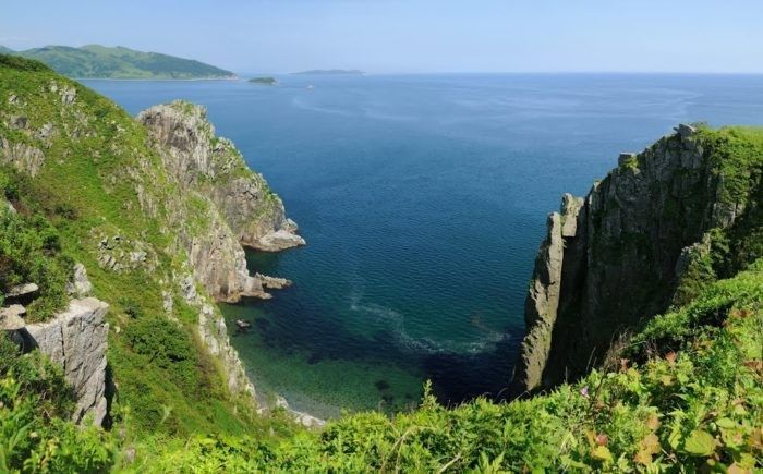 Кратеры активных вулканов, рыбалка,сплав по горной реке - фото